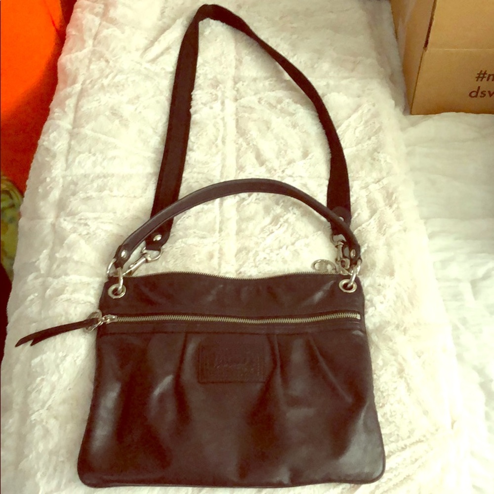 Black leather Coach Poppy Crossbag.